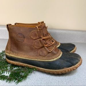 SOREL Out ‘N About ankle duck boots, 8.